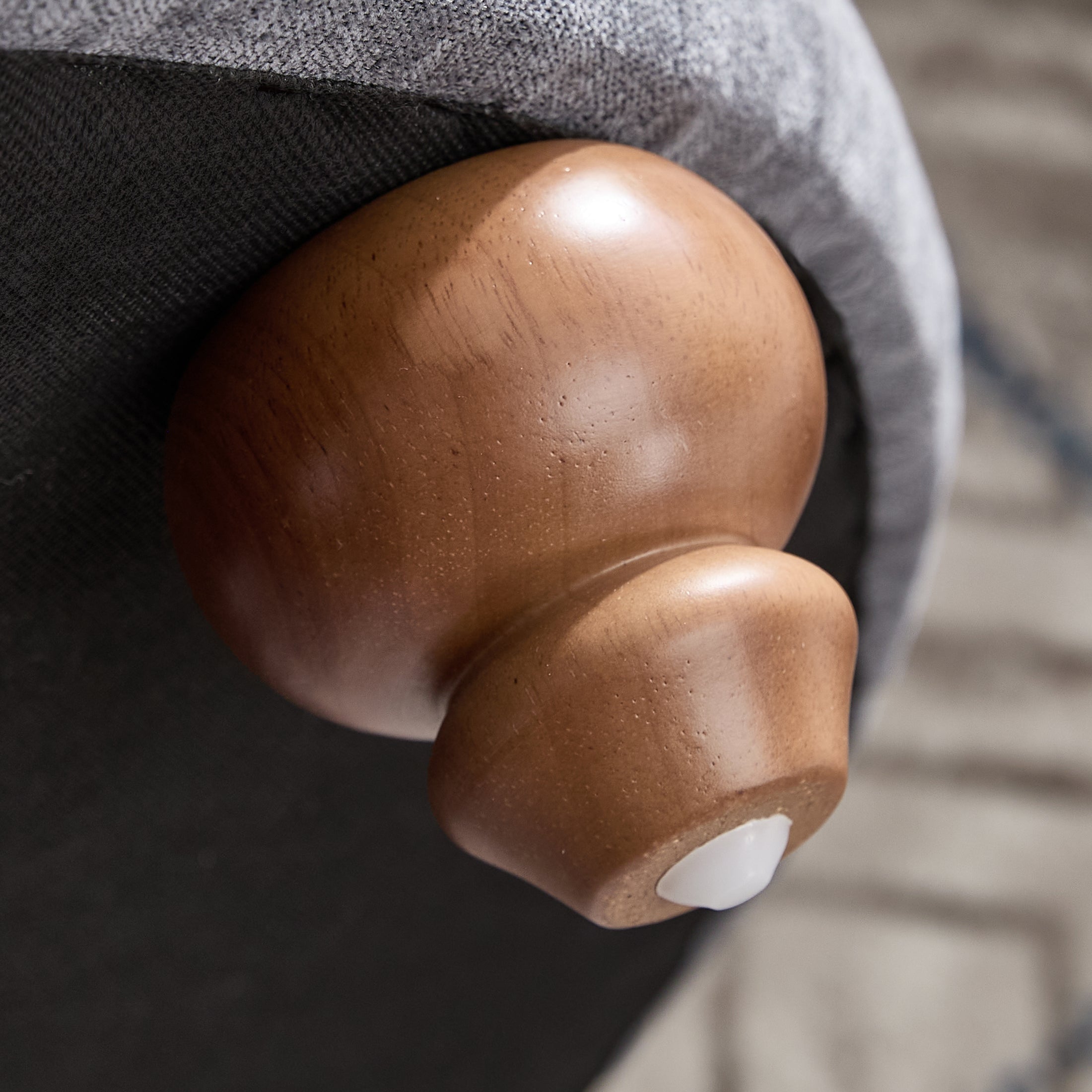 Round Storage Ottoman，Blue