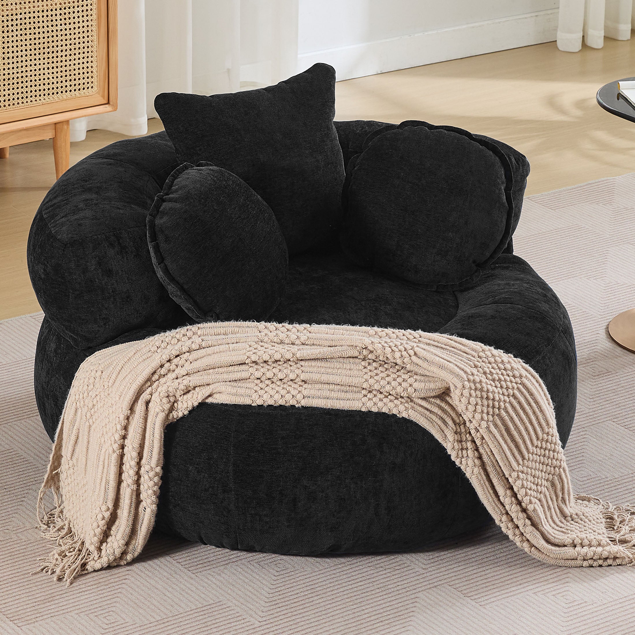 Cozy Round Sofa, Black